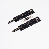 Черные кожаные наручники с узорами и золотистой фурнитурой - Crazy Handmade - купить с доставкой в Красноярске