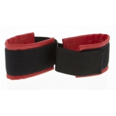 Полиуретановые манжеты для фиксации рук вместе Bound Together Wrist Restraints - Blush Novelties - купить с доставкой в Красноярске