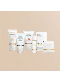 Набор YESforLOV La Trousse Enchantée в бежевой косметичке - YESforLOV - купить с доставкой в Красноярске