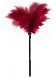 Пластиковая метелочка с красными пёрышками Small Feather Tickler - 32 см. - Blush Novelties - купить с доставкой в Красноярске