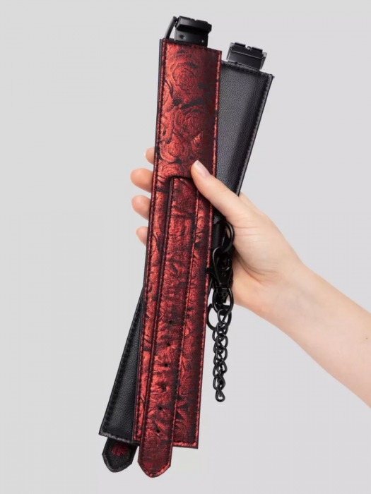 Красно-черные оковы Reversible Faux Leather Ankle Cuffs - Fifty Shades of Grey - купить с доставкой в Красноярске