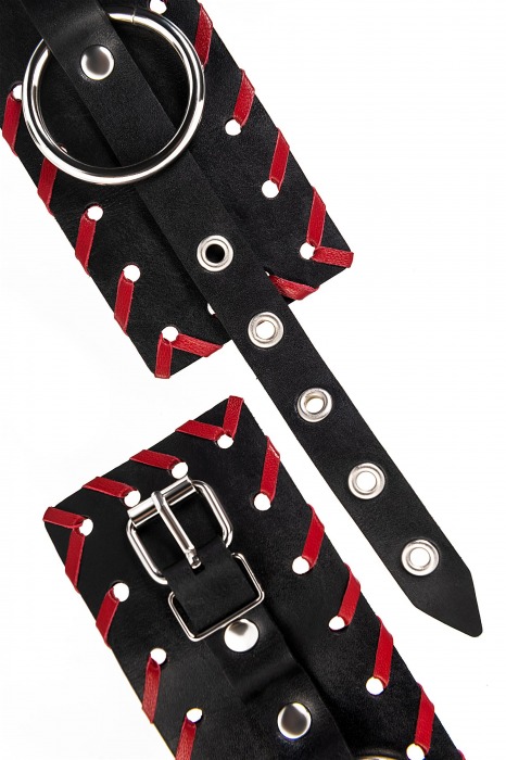 Черно-красные наручники из натуральной кожи - Pecado - купить с доставкой в Красноярске